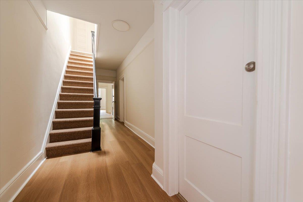 #3 photo, 959 Van Nest Ave, برونكس Bronx , NY 10462