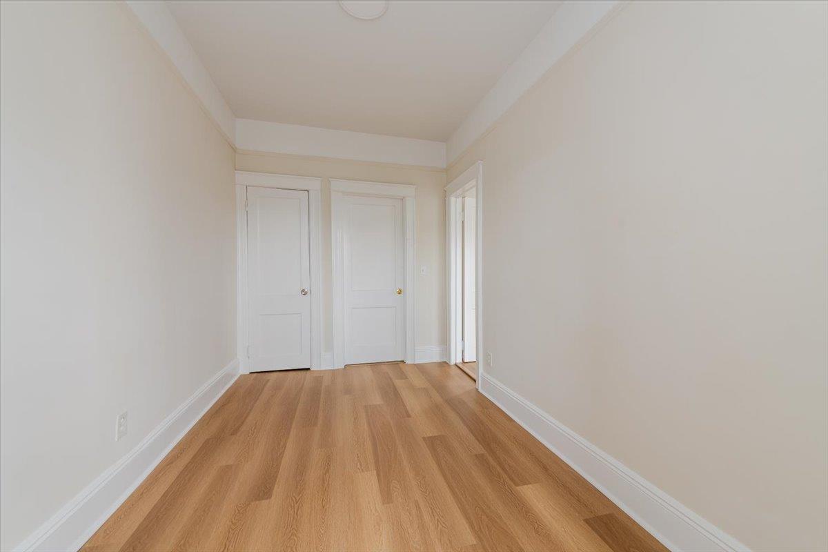 #7 photo, 959 Van Nest Ave, برونكس Bronx , NY 10462