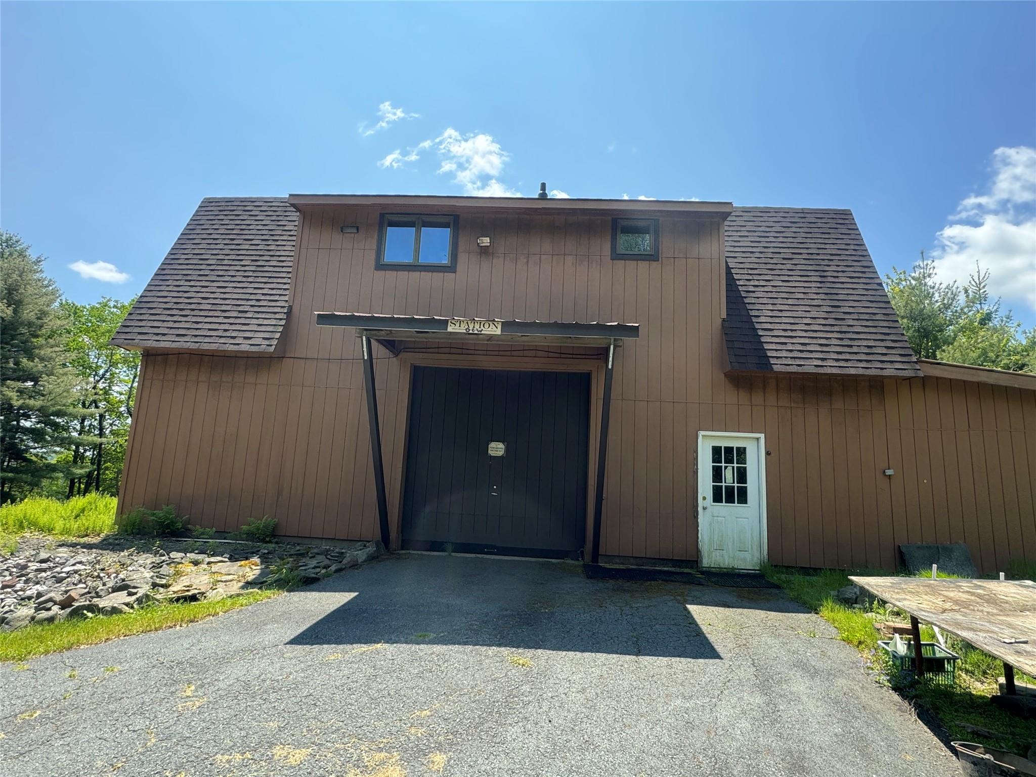 #2 photo, 111 Old Lilly Pond Road, Parksville , NY 12768