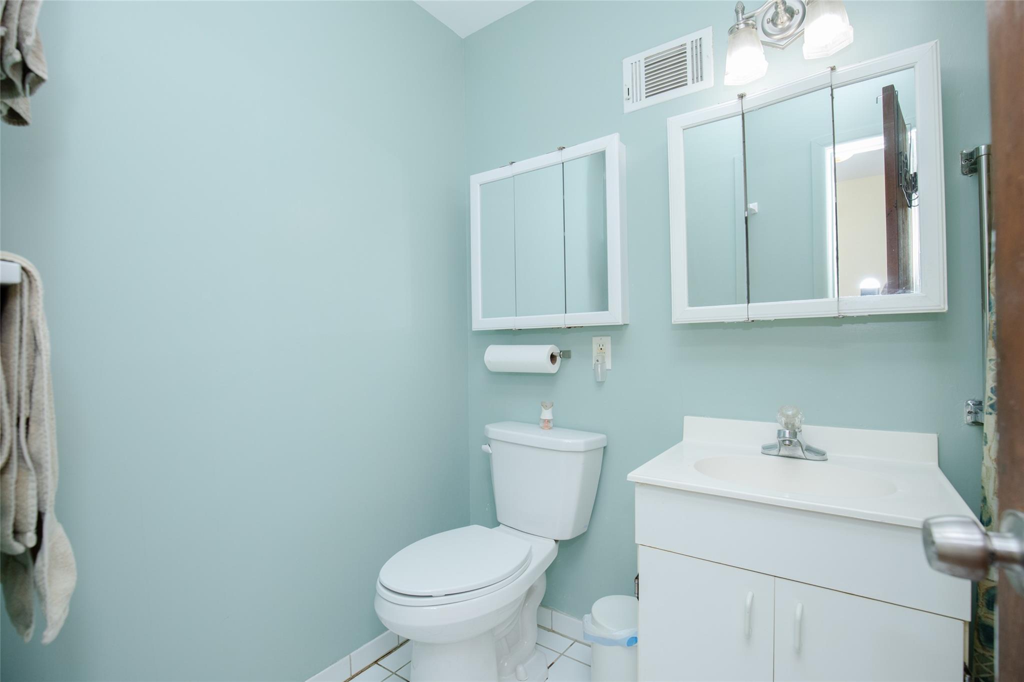 #18 photo, 34 Roosevelt Drive, 紐約州 West Haverstraw , NY 10993