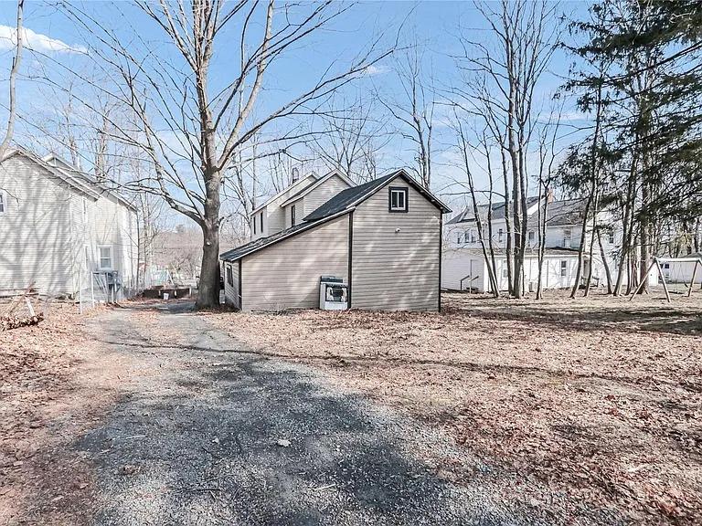 #3 photo, 57 Clinton Avenue, Monticello , NY 12701