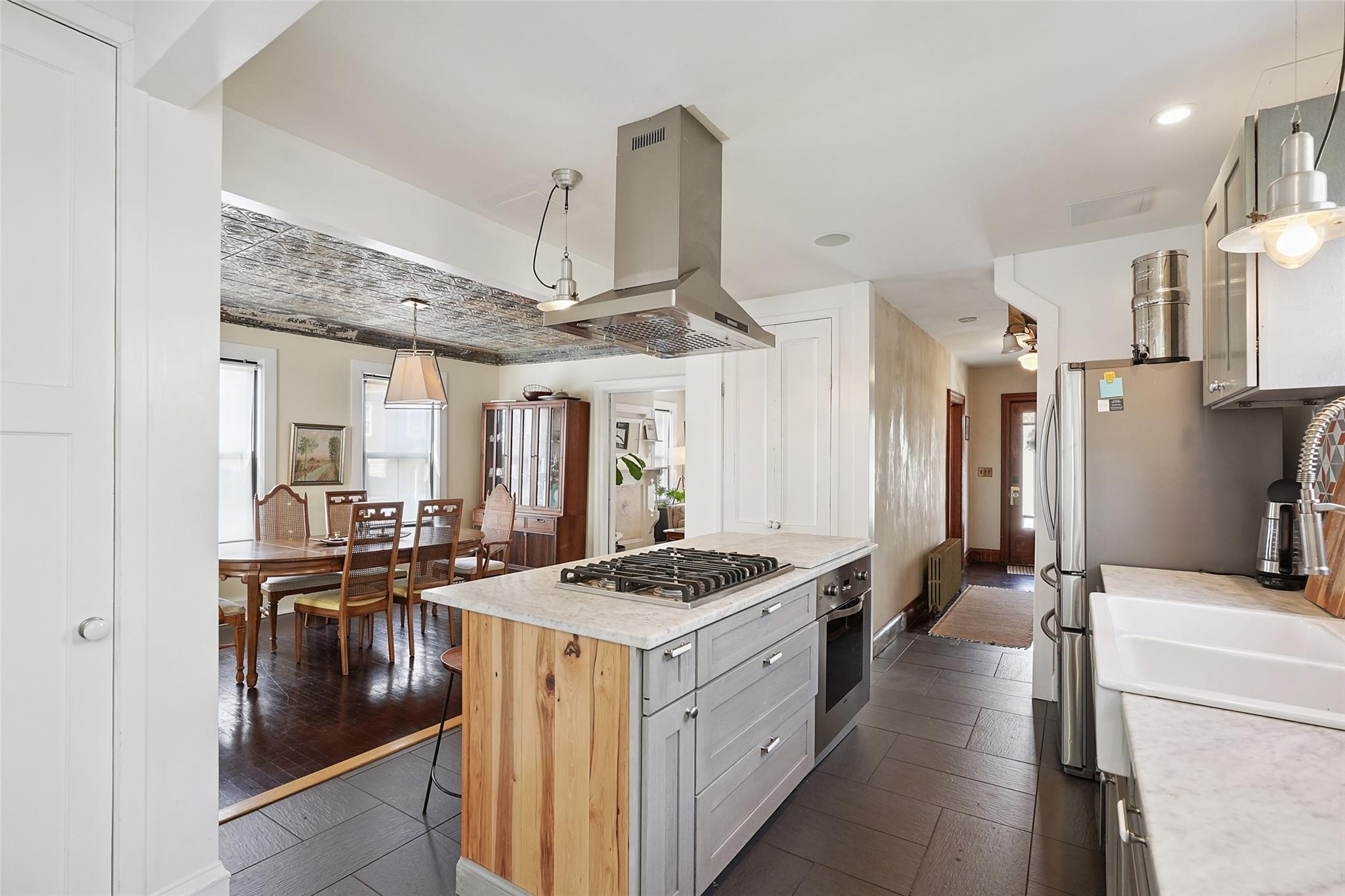 #6 photo, 2 Lincoln Terrace, Newburgh , NY 12550