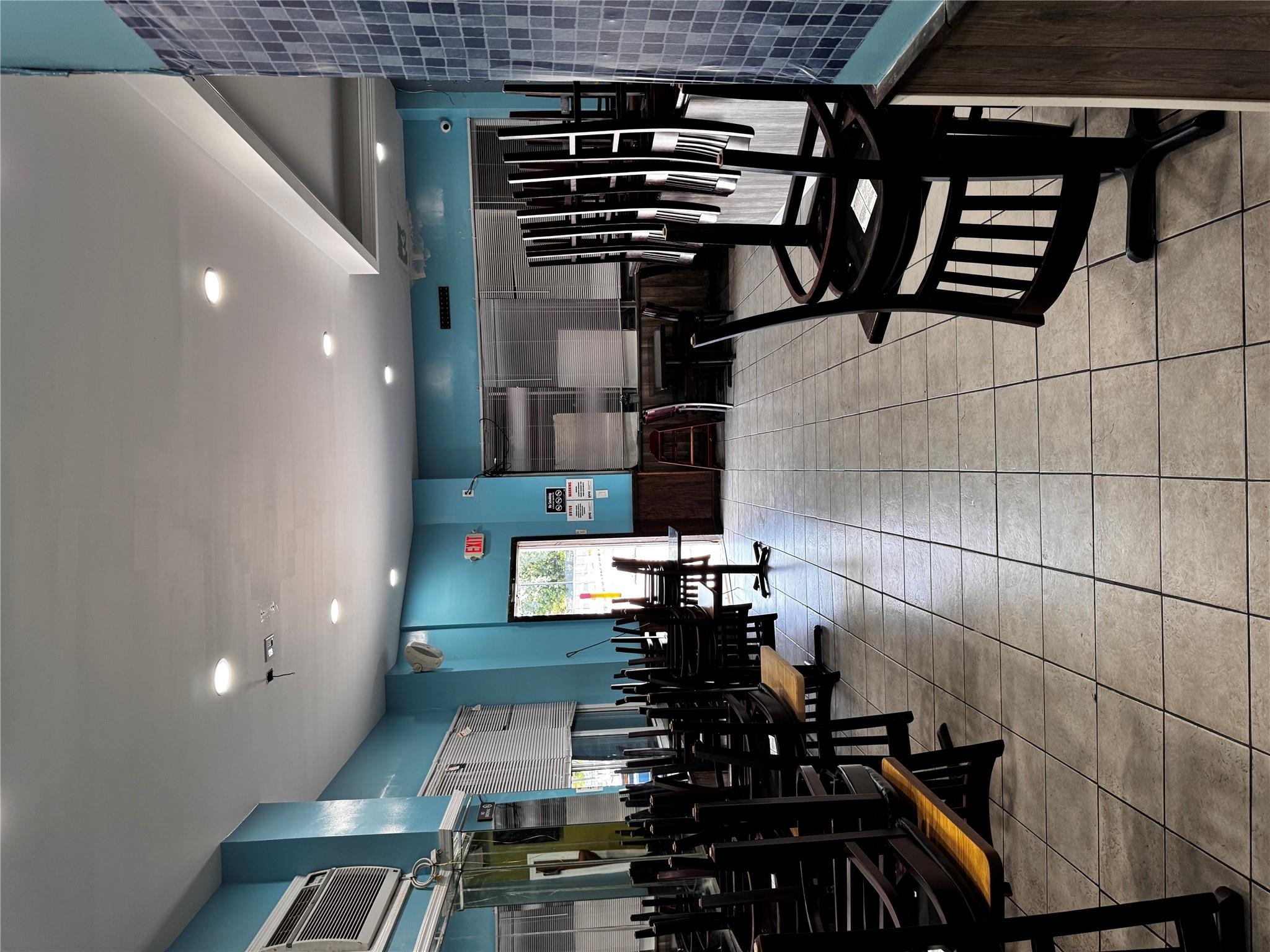 #14 photo, 214-21 Jamaica Avenue, クイーンズ区 Queens Village , NY 11428