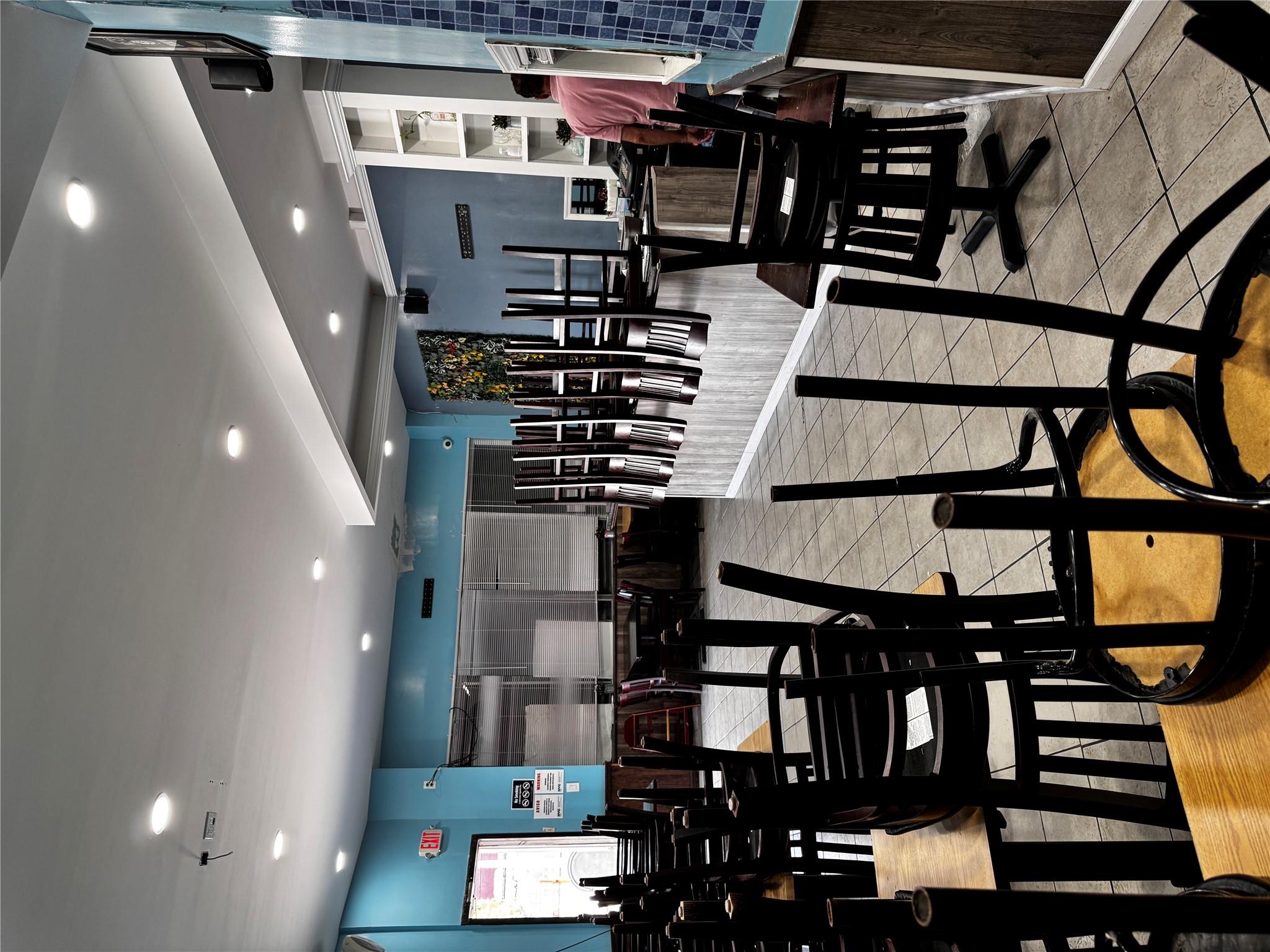 #16 photo, 214-21 Jamaica Avenue, クイーンズ区 Queens Village , NY 11428