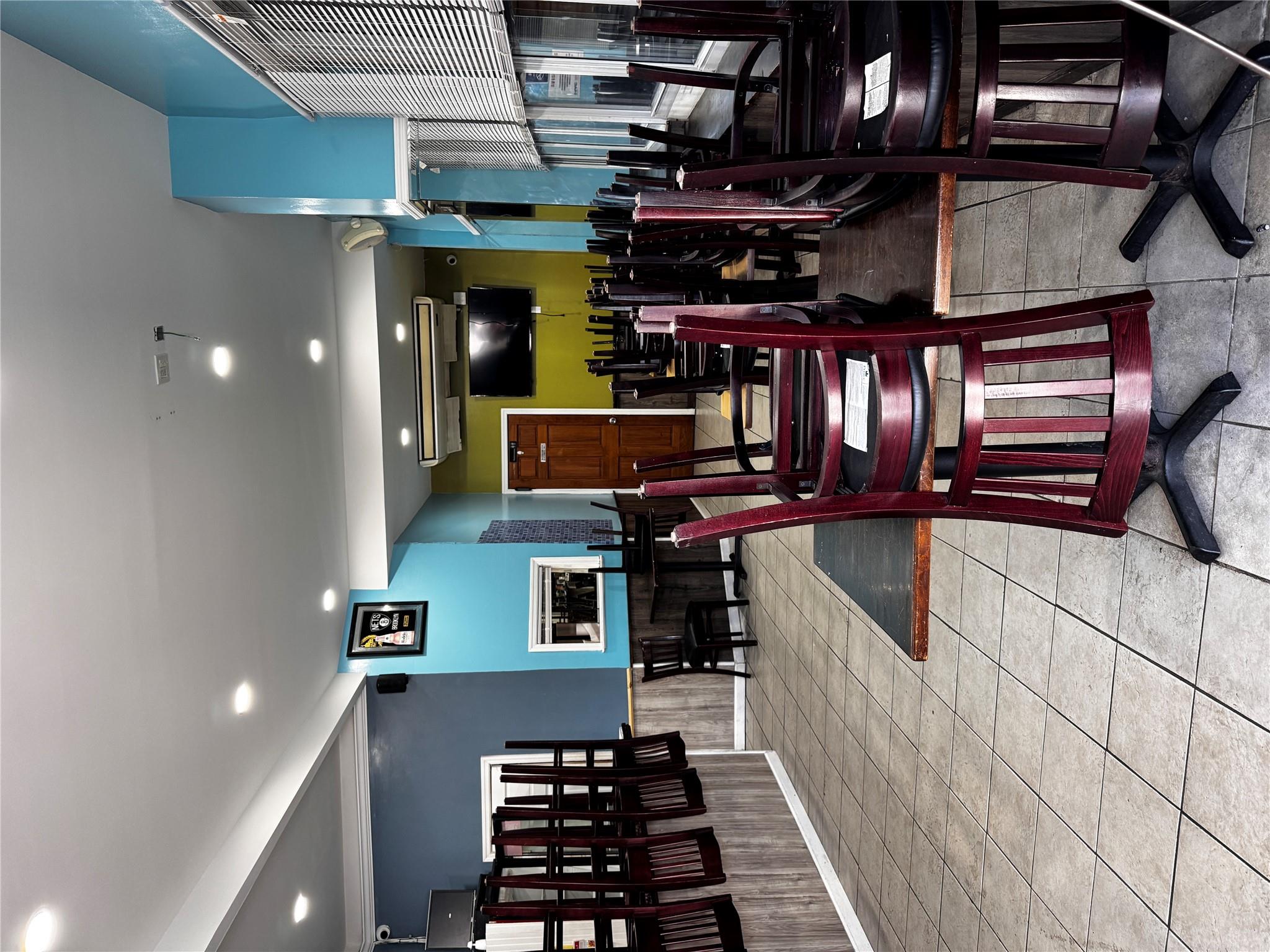 #5 photo, 214-21 Jamaica Avenue, クイーンズ区 Queens Village , NY 11428