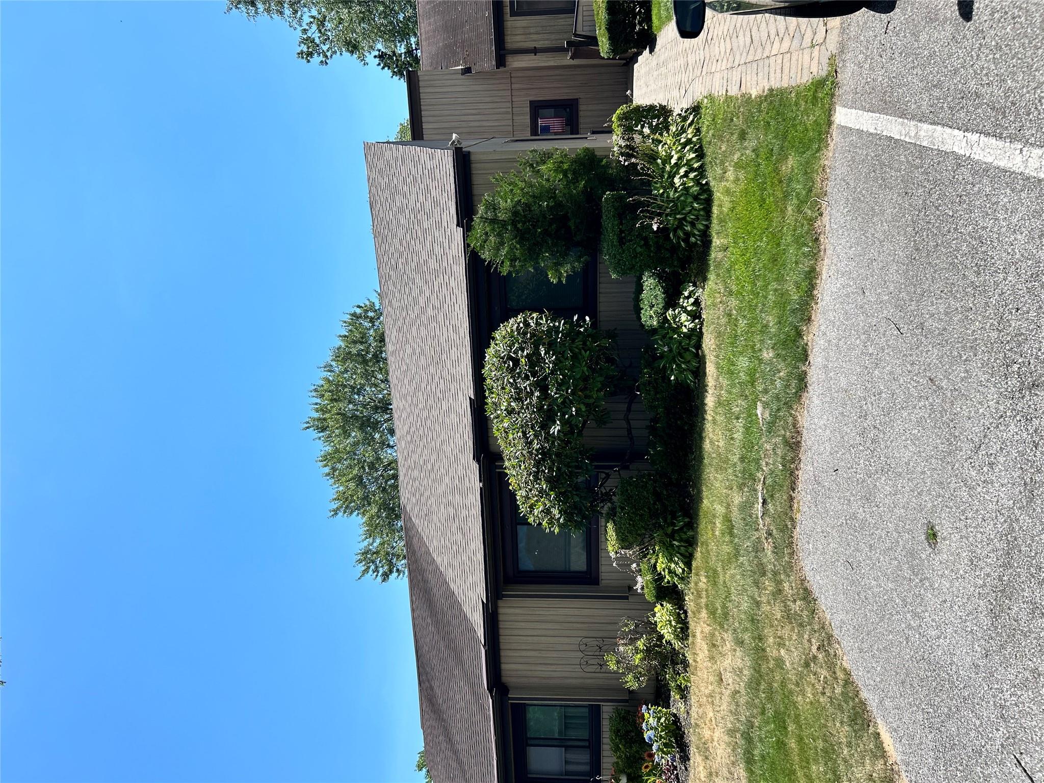 #1 photo, 170 Strathmore Gate Drive, سوفولك Stony Brook , NY 11790