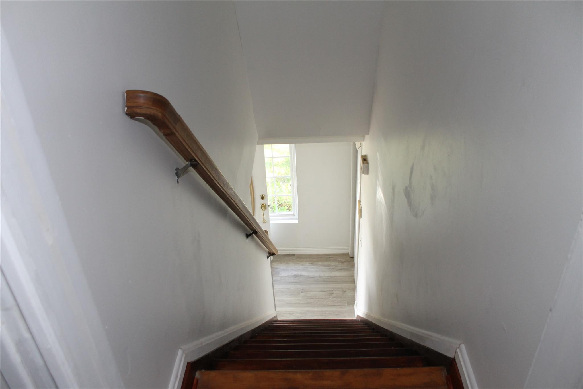 #13 photo, 11 Roberts Road, サフォーク郡 Shirley , NY 11967