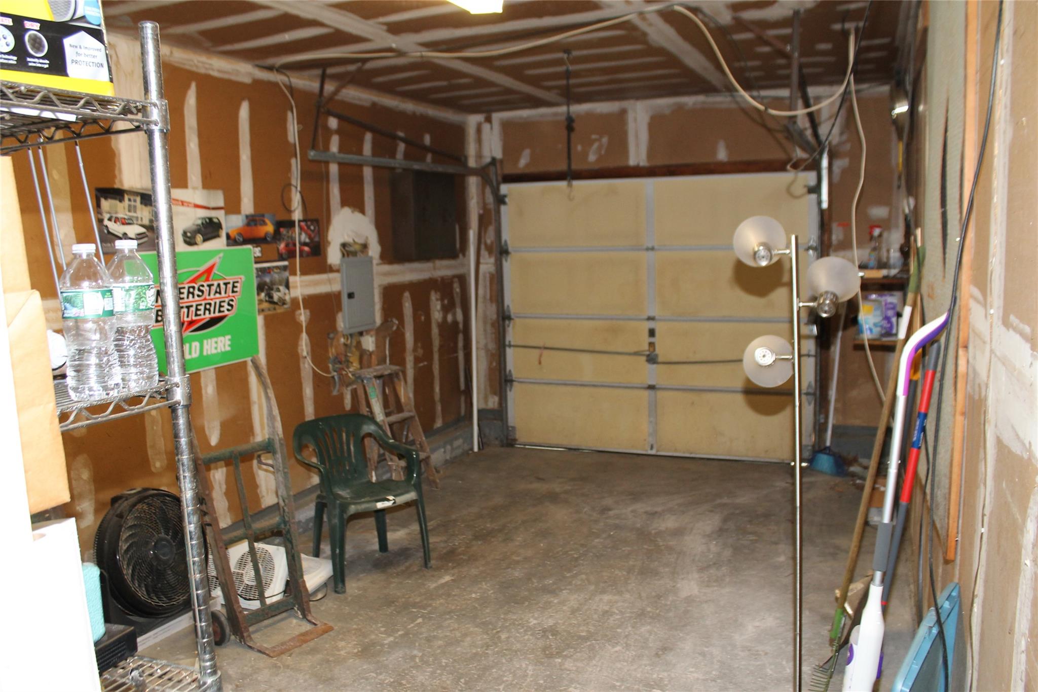 #16 photo, 11 Roberts Road, サフォーク郡 Shirley , NY 11967