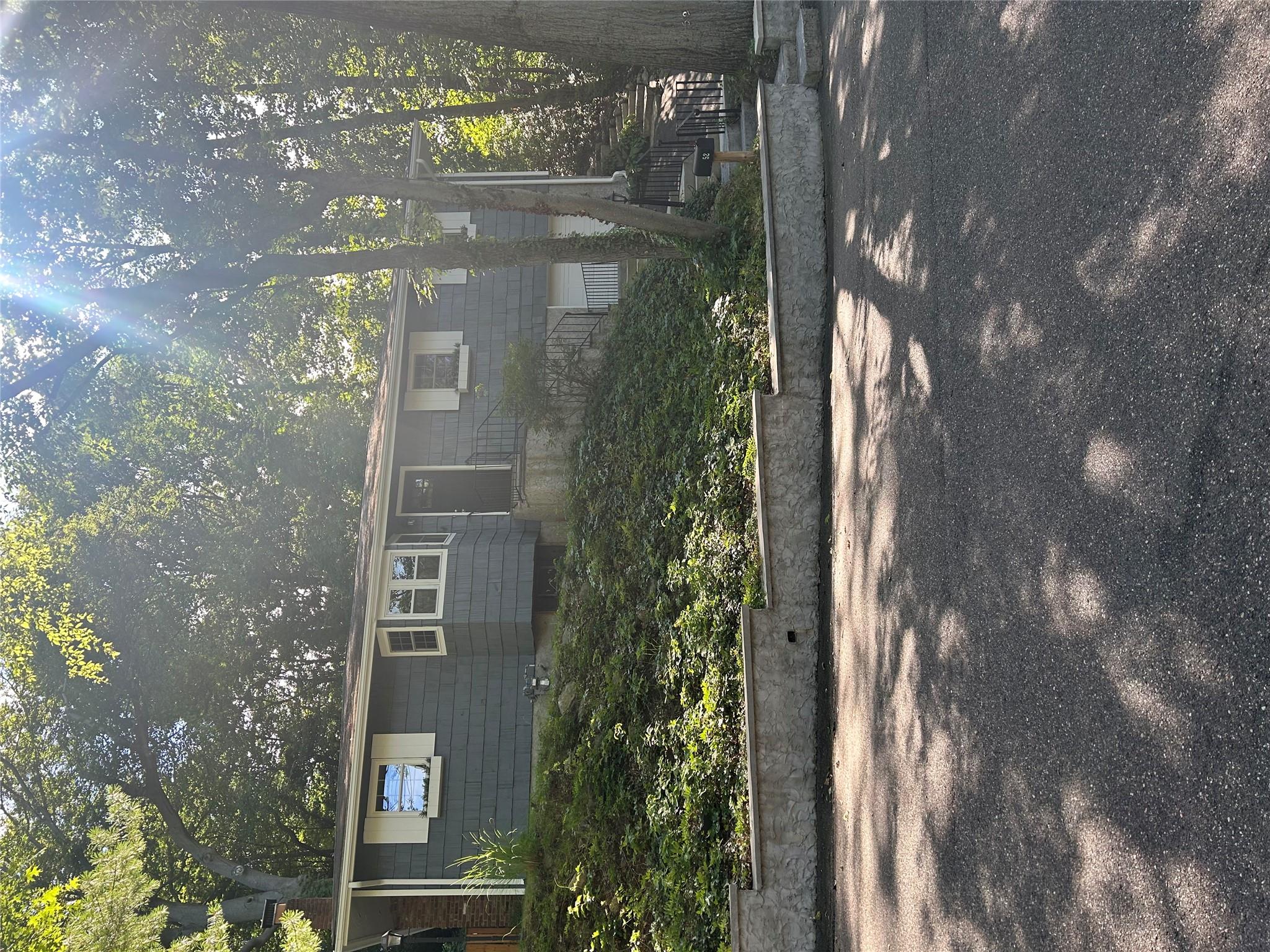 #1 photo, 52 Hammond Road, 롱 아일랜드 Glen Cove , NY 11542