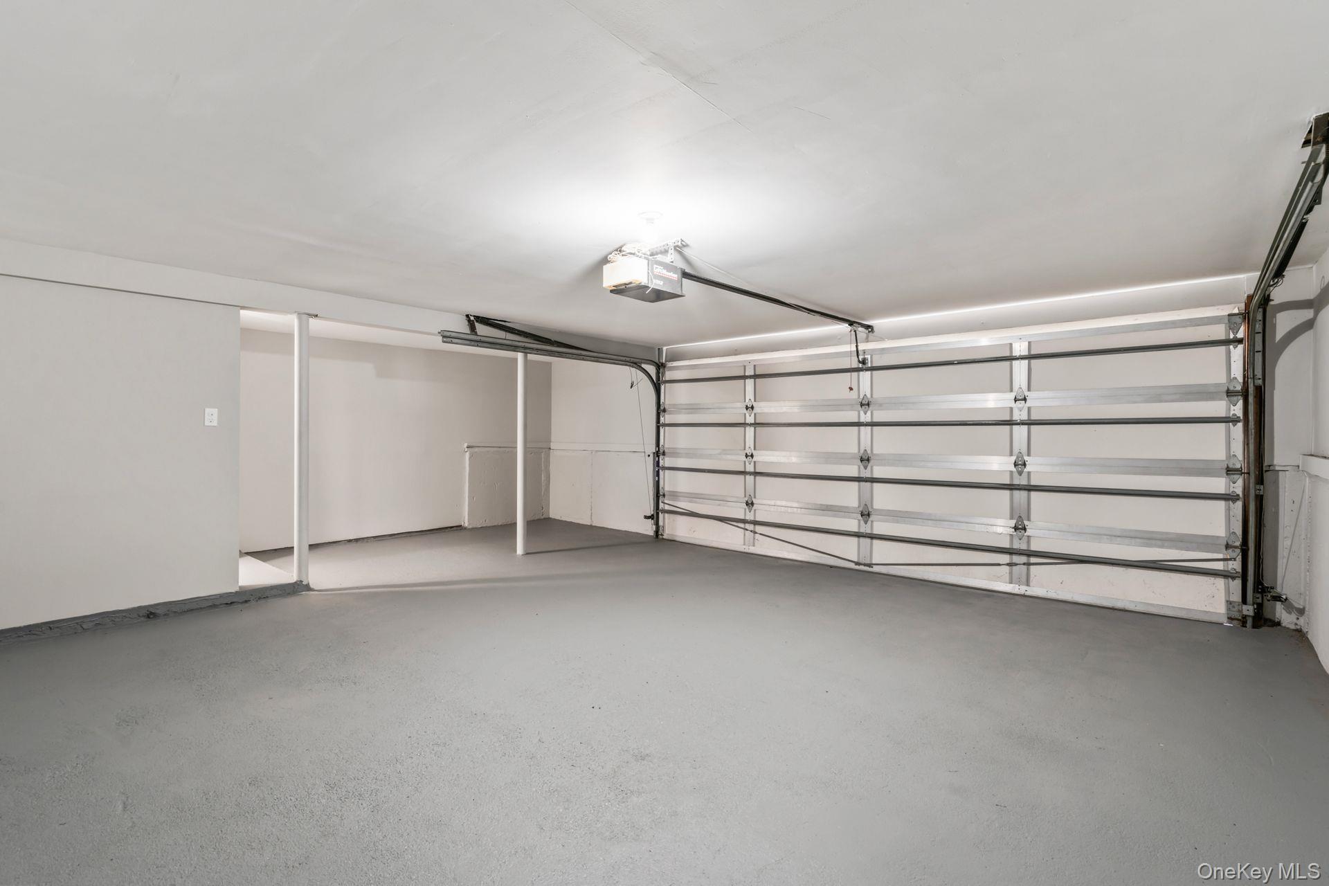 #17 photo, 15 Byfield Place, 東長島 梅尔维尔 Melville , NY 11747