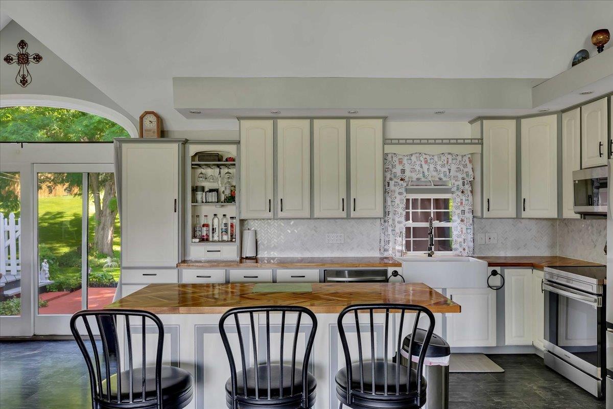 #11 photo, 3140 State Route 5S, Call Listing Agent , NY 13339