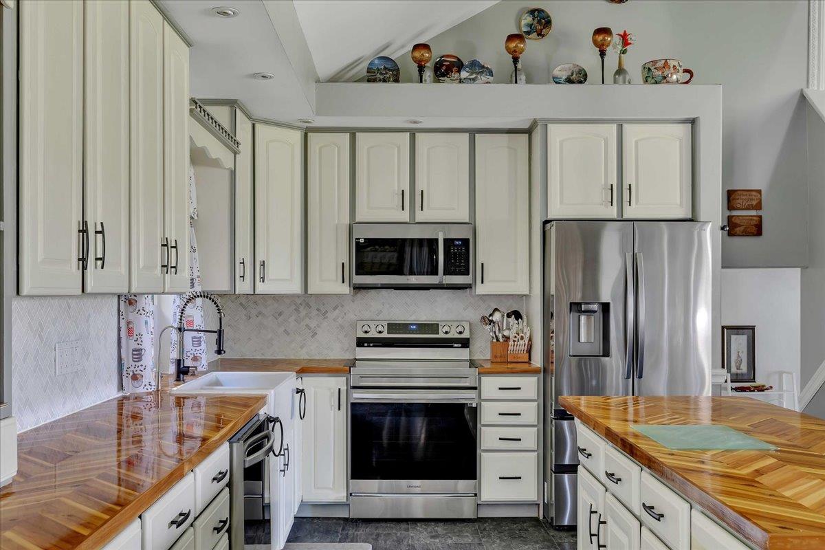 #12 photo, 3140 State Route 5S, Call Listing Agent , NY 13339