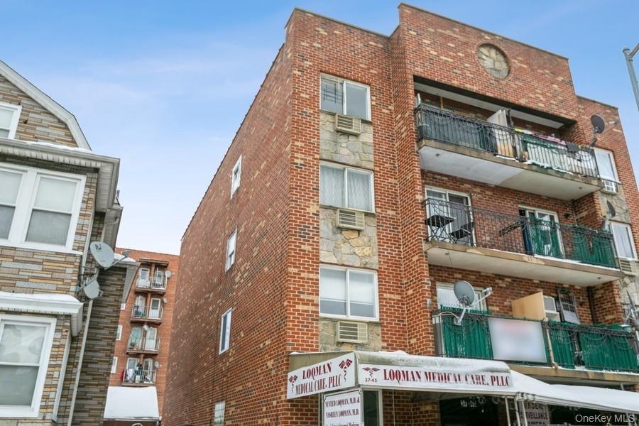 #1 photo, 3745 75th Street, Jackson Heights , NY 11372