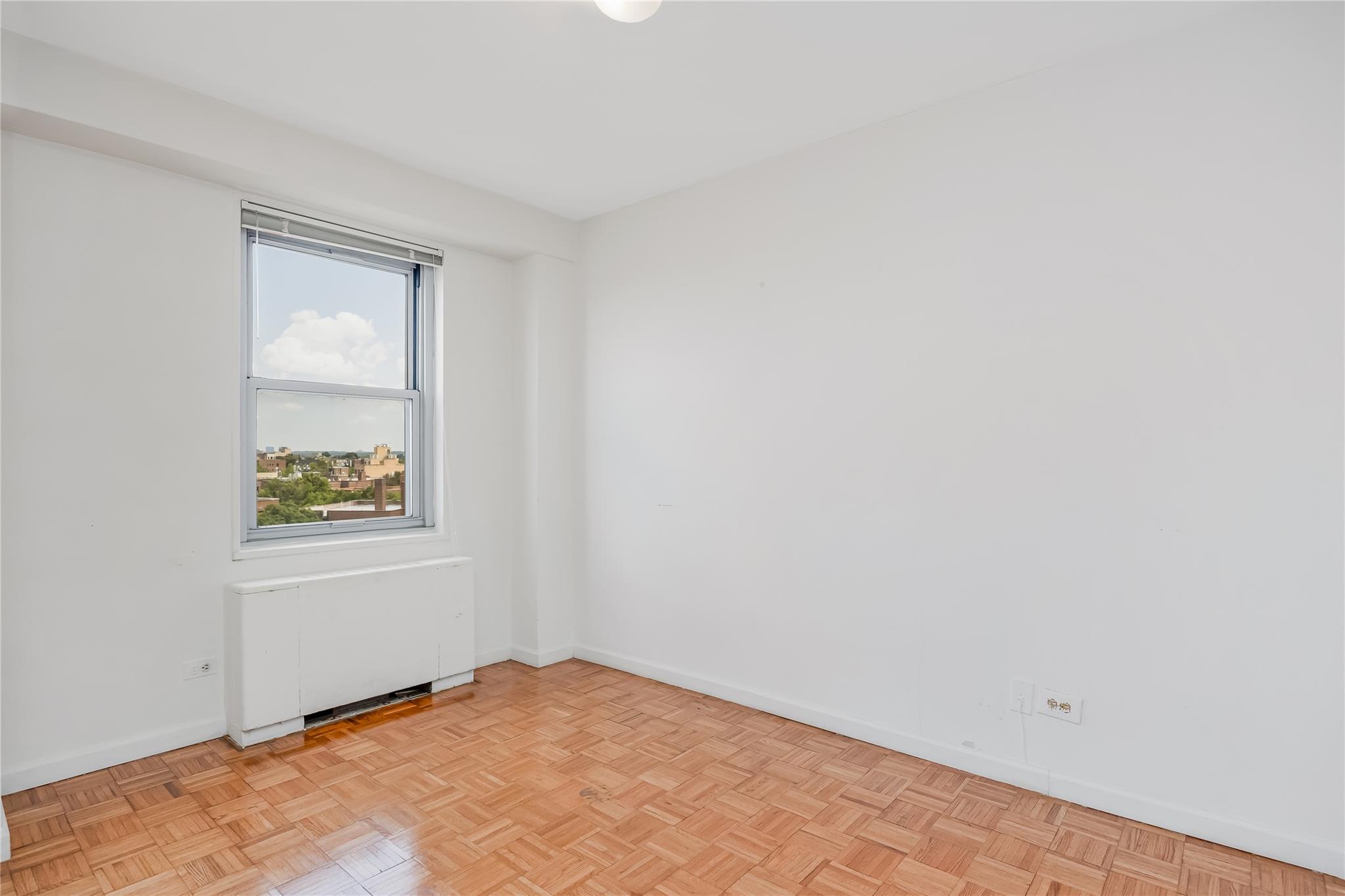 #10 photo, 85-15 Main Street, 皇后區 Briarwood , NY 11435