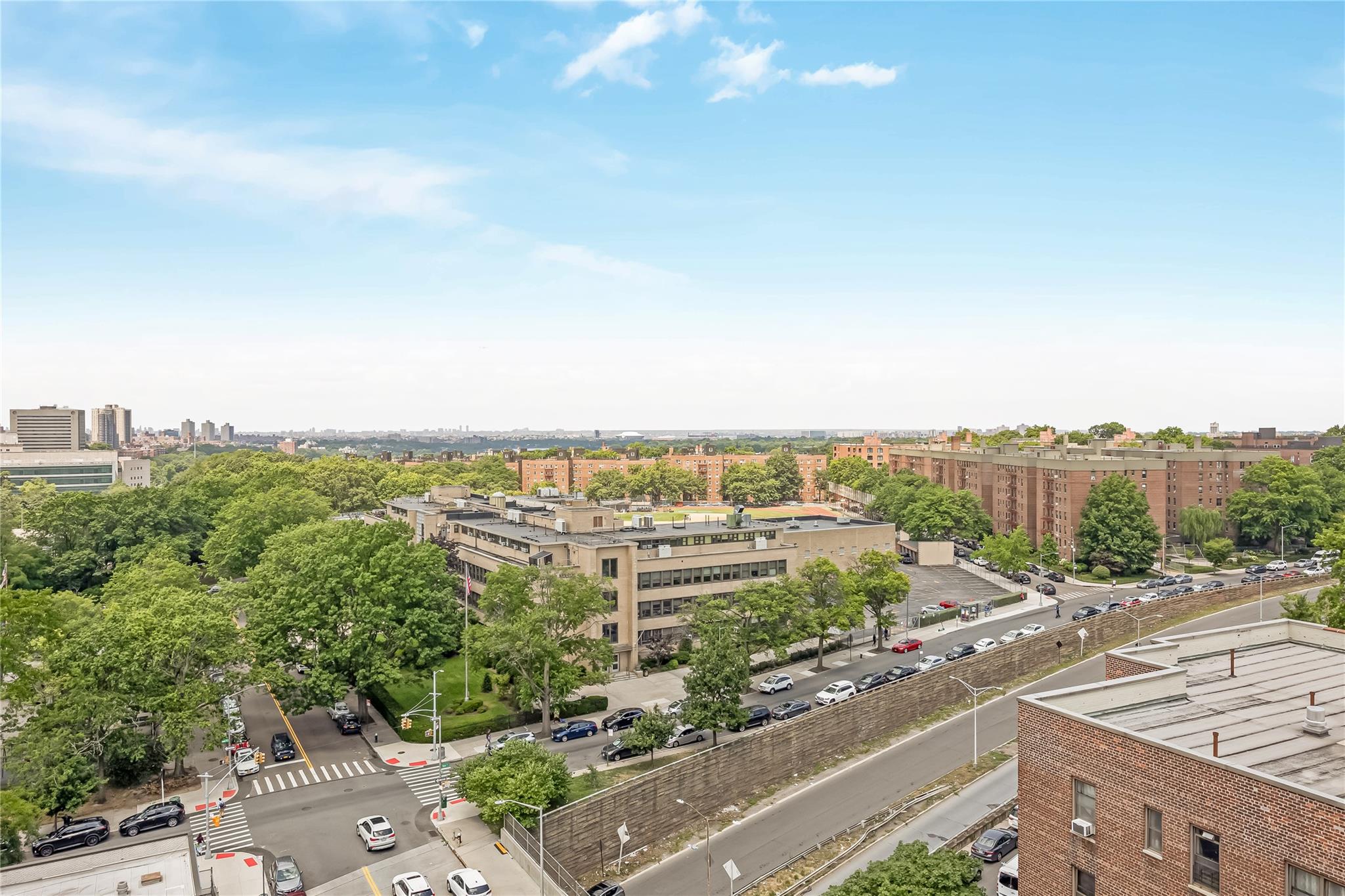 #18 photo, 85-15 Main Street, 皇后區 Briarwood , NY 11435