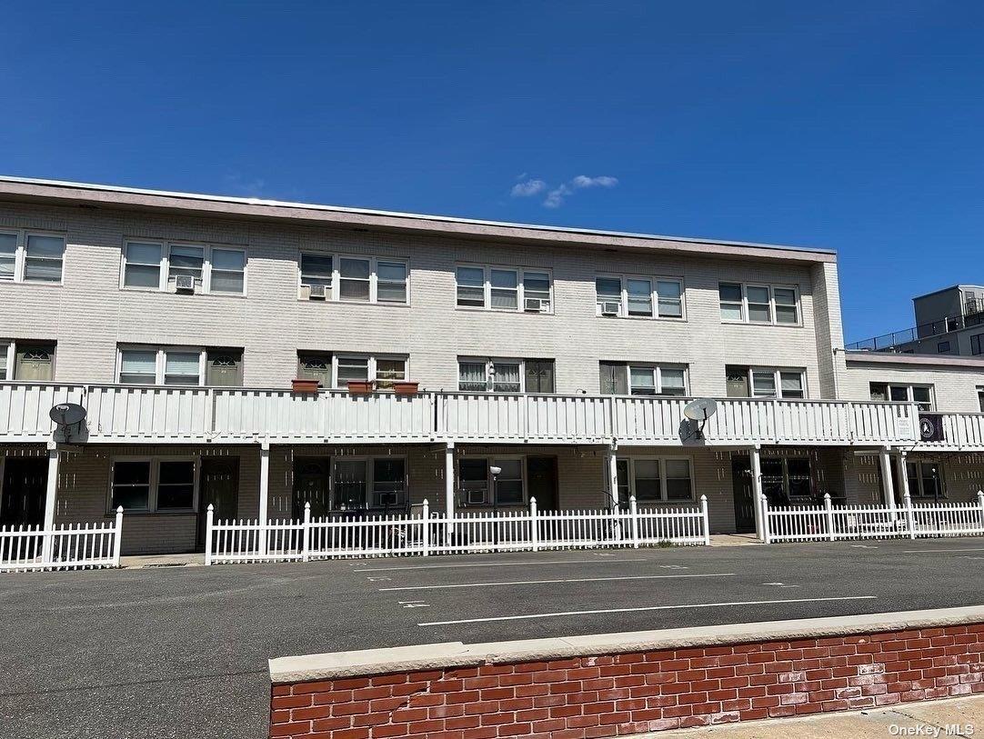 #1 photo, 830 E Broadway, 長島 長灘 Long Beach , NY 11561