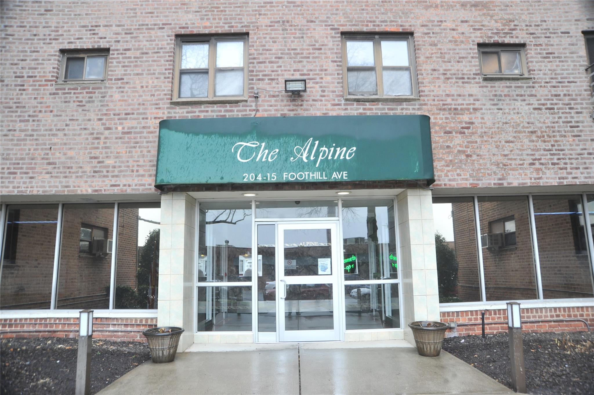 #2 photo, 204-15 Foothill Avenue, 皇后區 Hollis , NY 11360