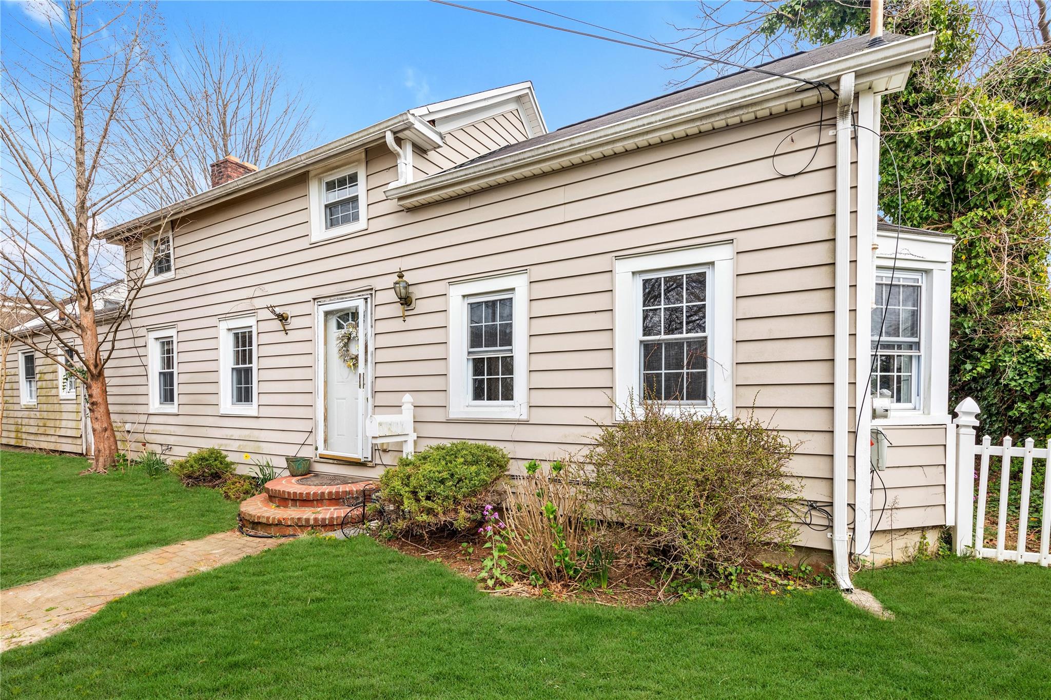 #1 photo, 111 Oceanview Avenue, 长岛 Valley Stream , NY 11581