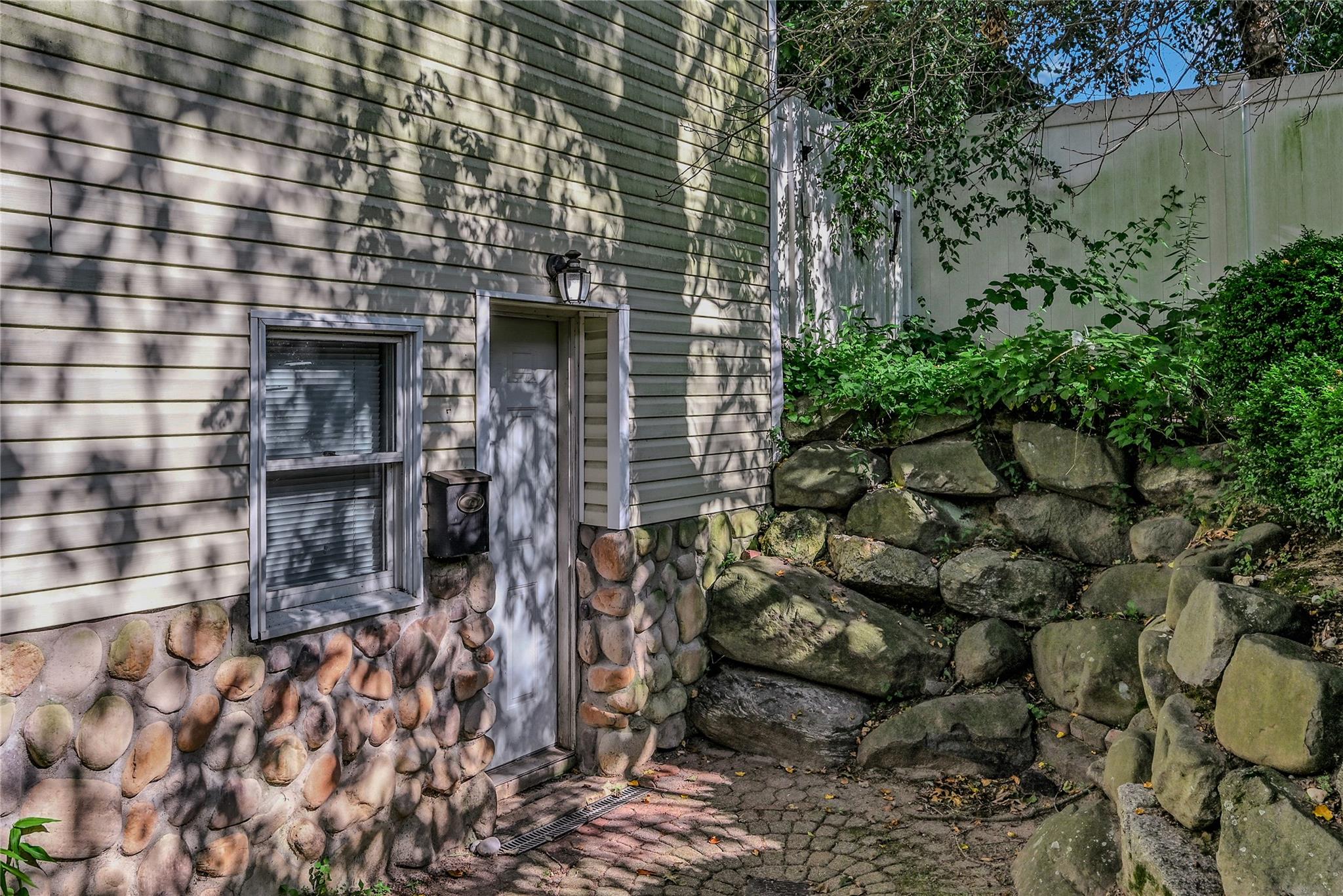 #1 photo, 34 Clover Avenue, 东长岛 Farmingville , NY 11738