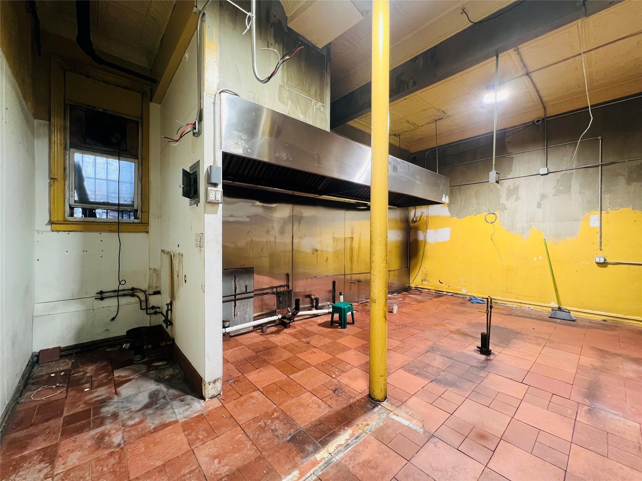 #8 photo, 63-19 39th Avenue, クイーンズ区 Woodside , NY 11377