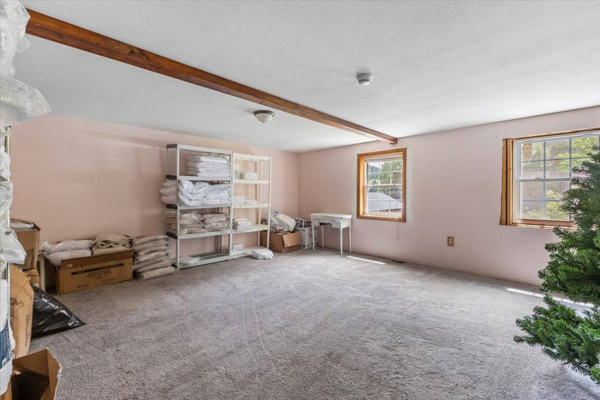 #19 photo, 2455 US Route 9, Schroon Lake , NY 12870