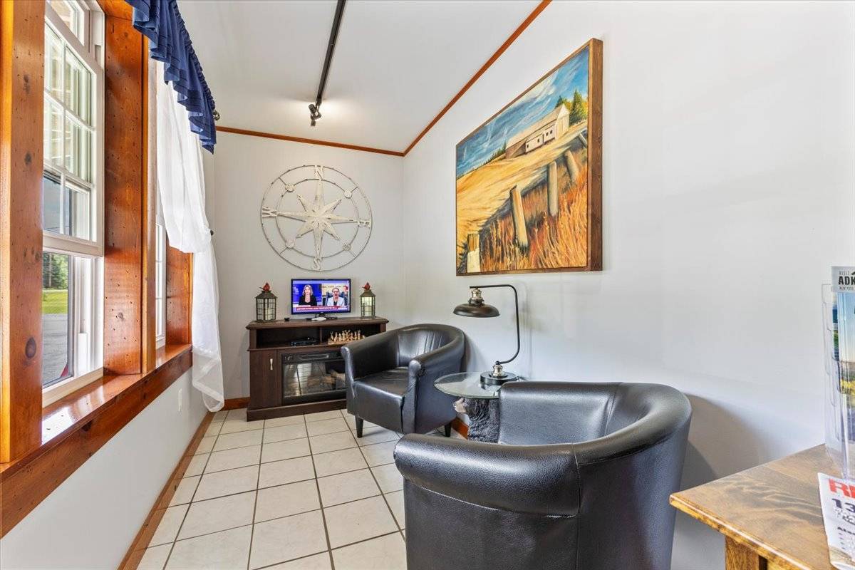 #27 photo, 2455 US Route 9, Schroon Lake , NY 12870