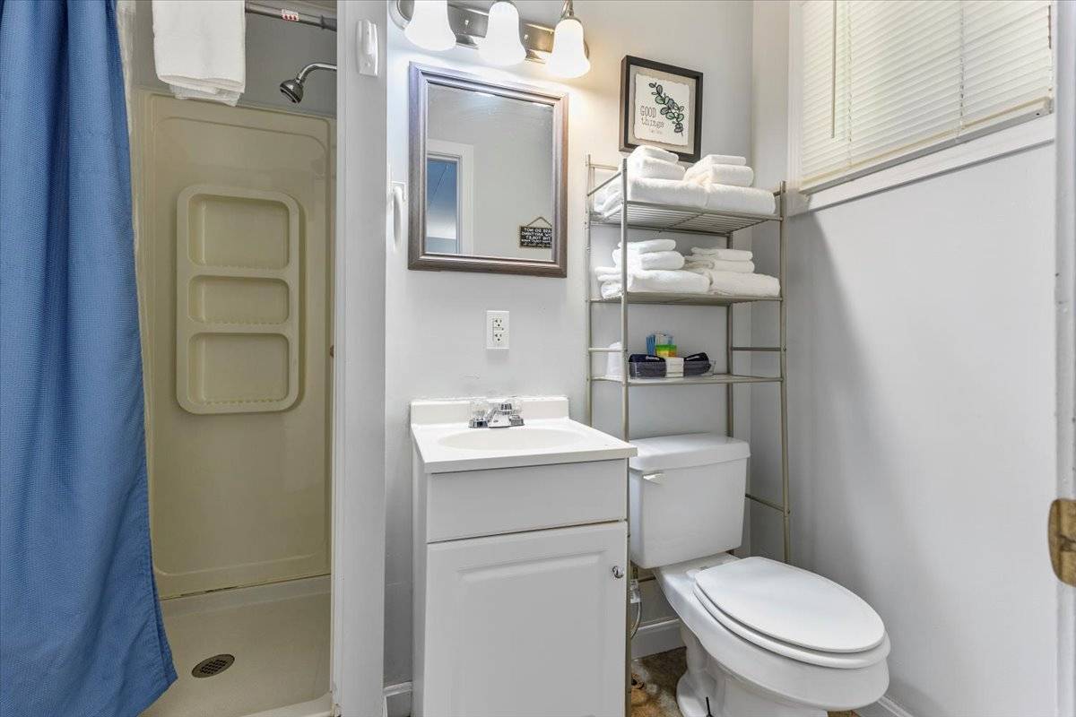 #38 photo, 2455 US Route 9, Schroon Lake , NY 12870