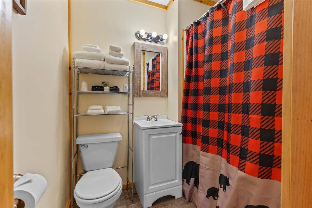 #57 photo, 2455 US Route 9, Schroon Lake , NY 12870