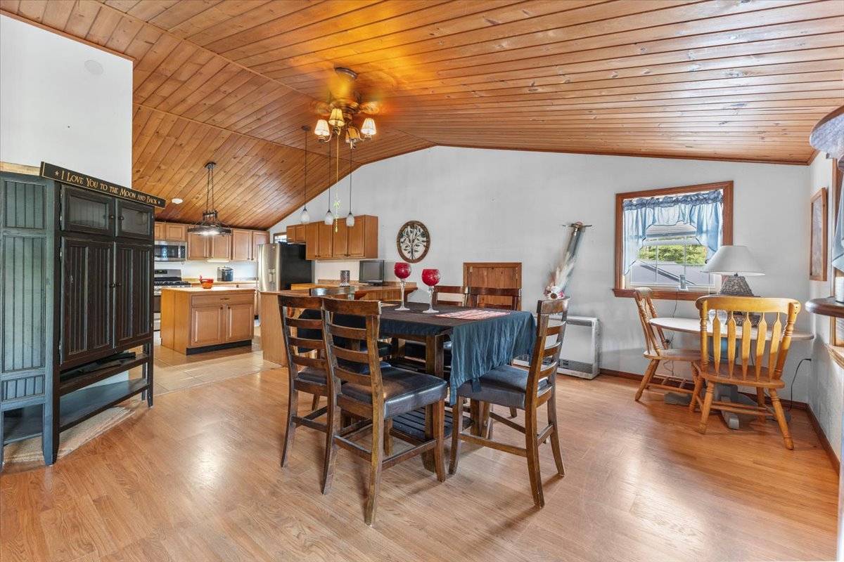 #9 photo, 2455 US Route 9, Schroon Lake , NY 12870