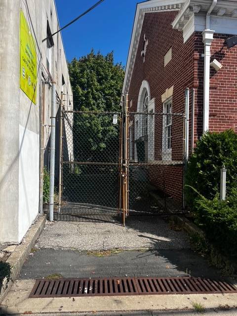 #36 photo, 257 New Dorp Lane, Staten Island , NY 10306