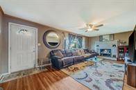 #4 photo, 47 Prospect Place, サフォーク郡 Deer Park , NY 11729