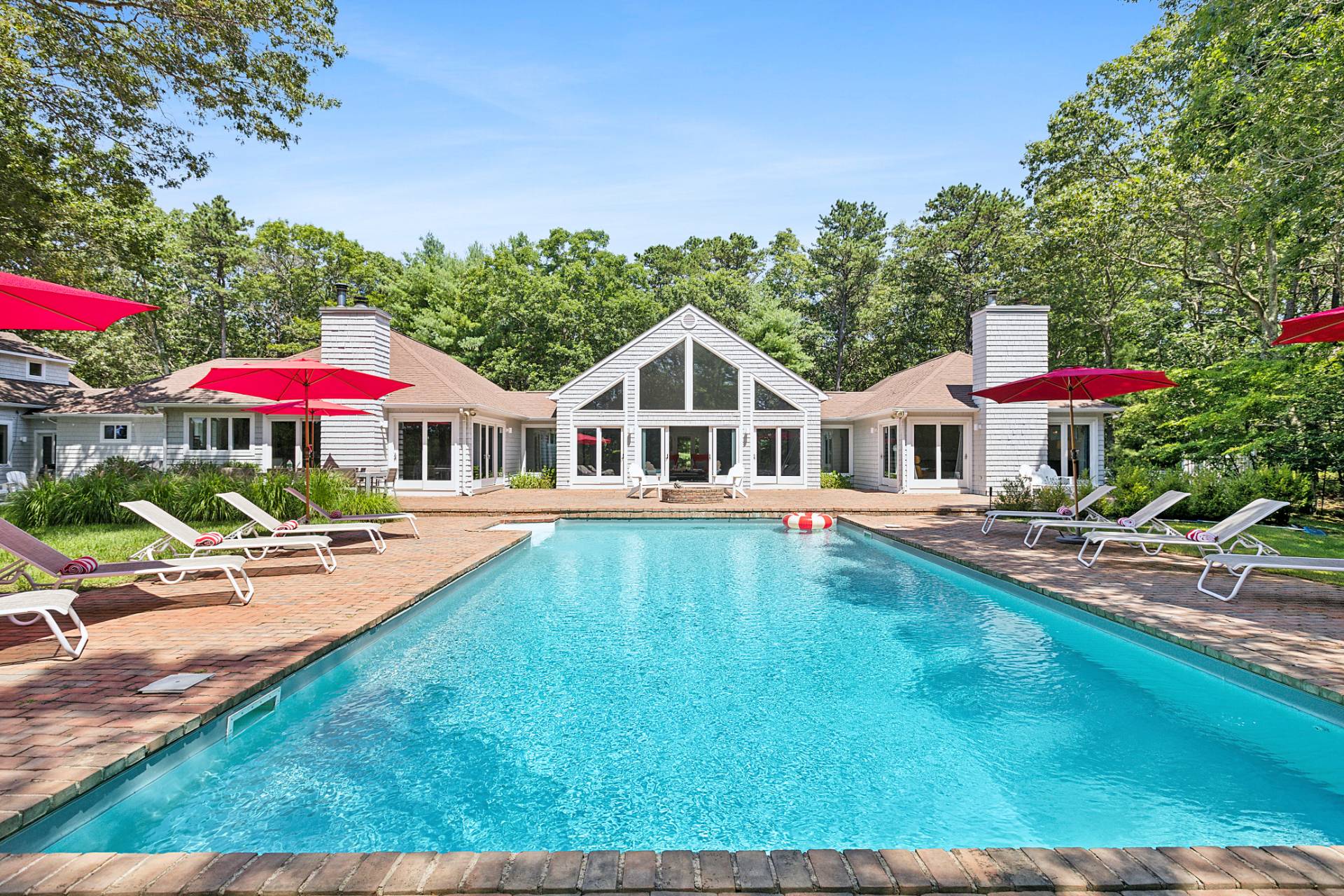#1 photo, 6 Quarty Circle, سوفولك East Hampton , NY 11937
