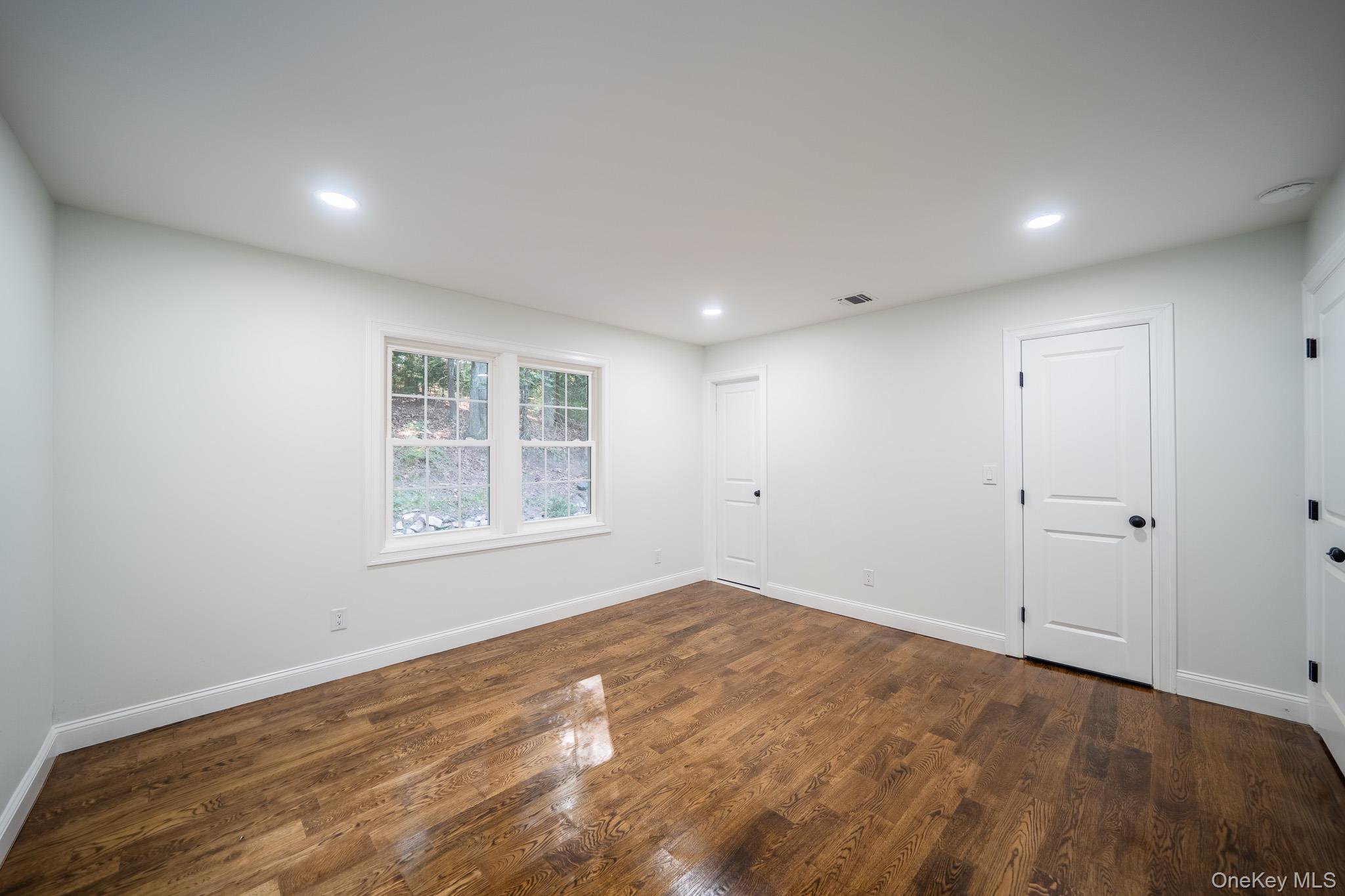 #19 photo, 368 Landing Avenue, サフォーク郡 Smithtown , NY 11787