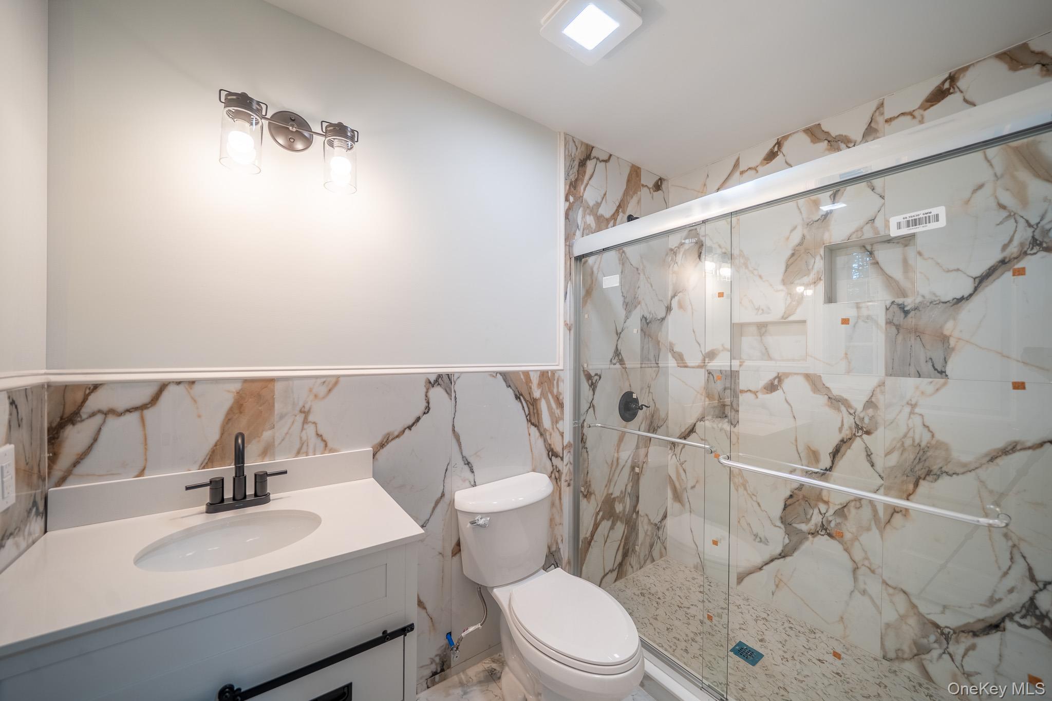 #20 photo, 368 Landing Avenue, サフォーク郡 Smithtown , NY 11787