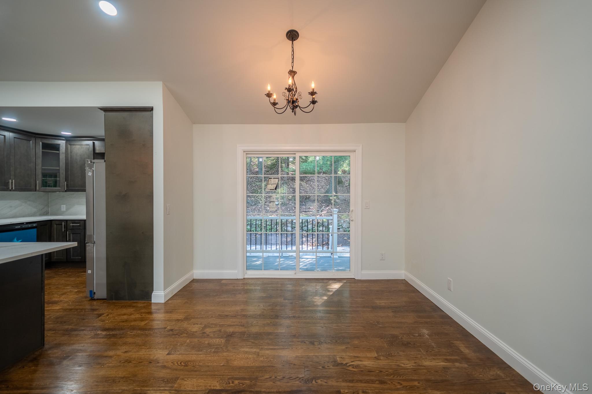 #6 photo, 368 Landing Avenue, サフォーク郡 Smithtown , NY 11787