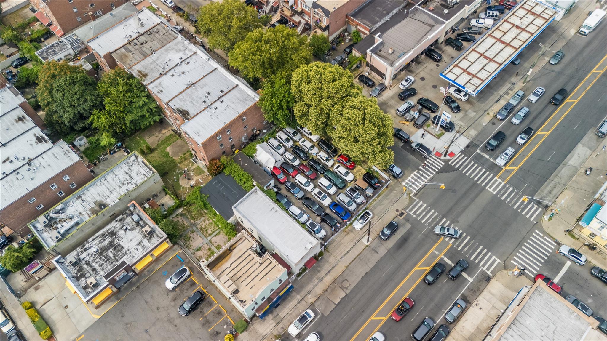 #2 photo, 8317 Flatlands Avenue, ブルックリン区 Brooklyn , NY 11236