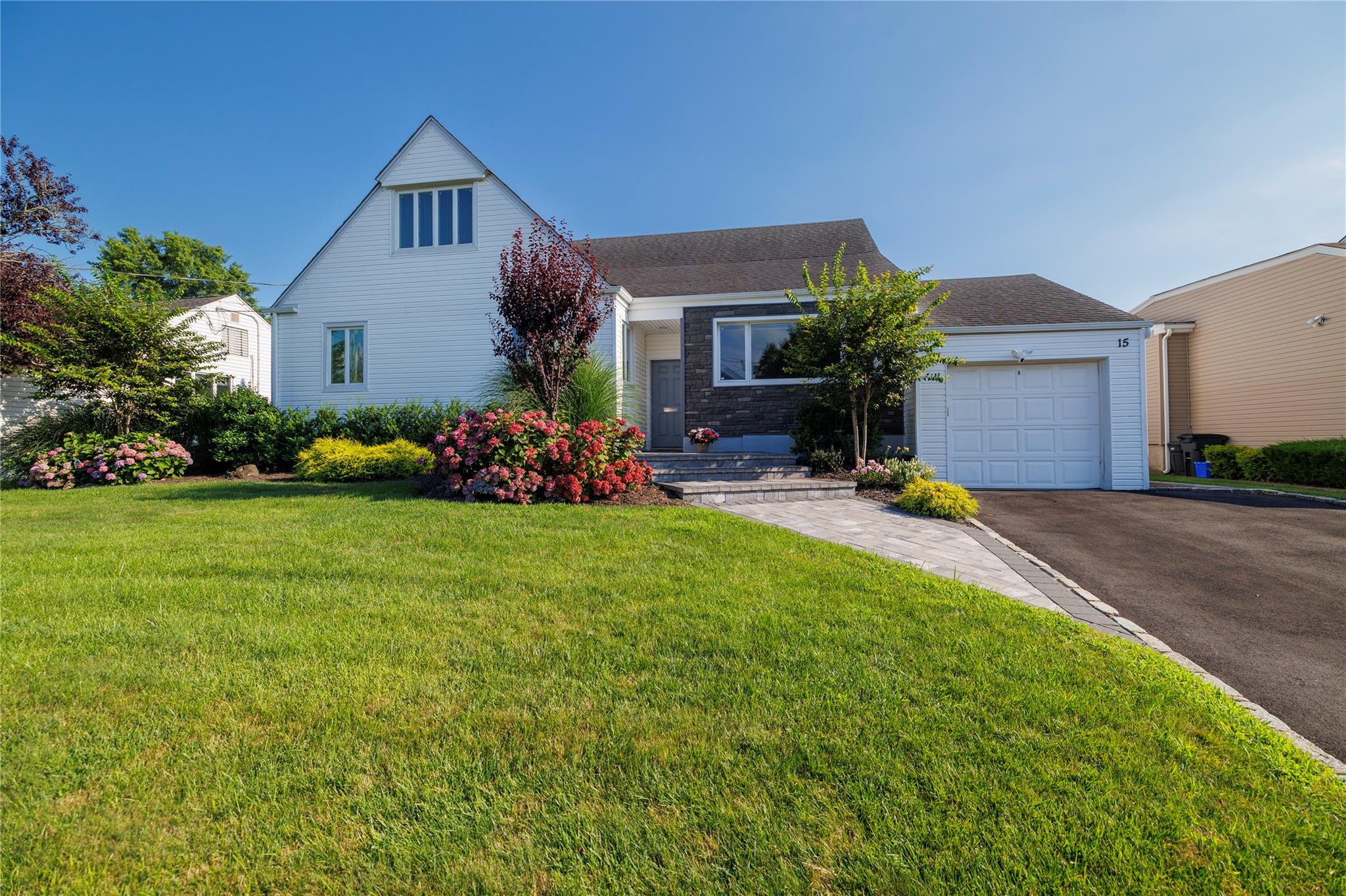 #1 photo, 15 Cail Drive, East Rockaway , NY 11518