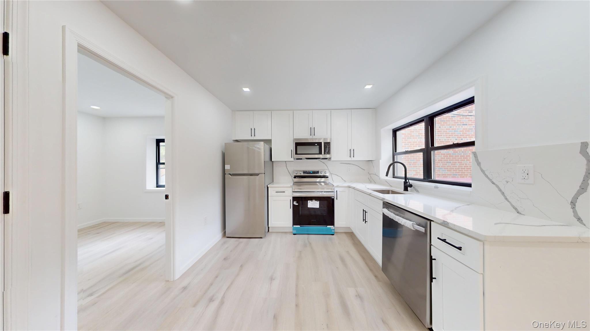 #7 photo, 552 E 80th Street, ブルックリン区 Brooklyn , NY 11236