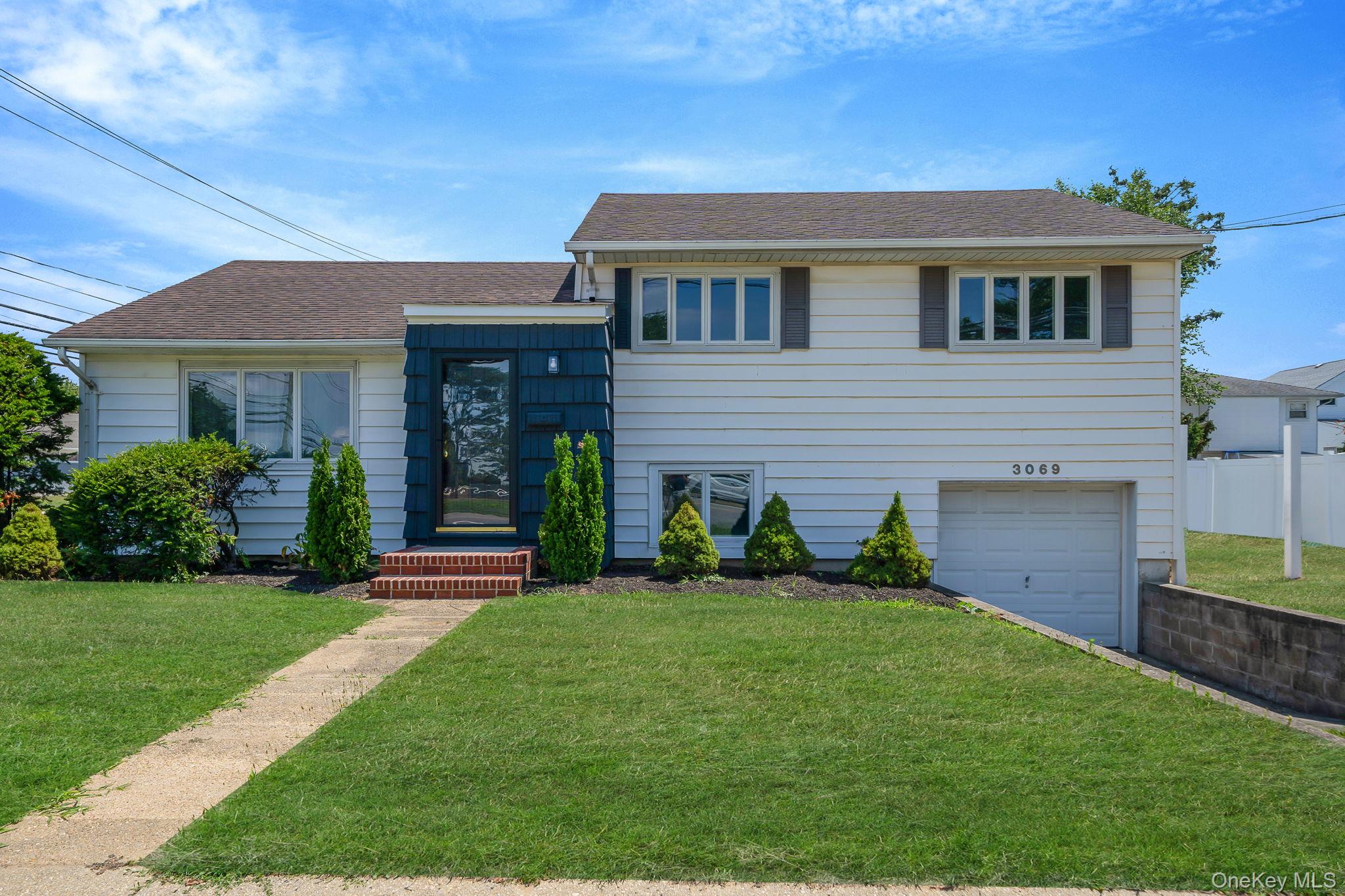 #1 photo, 3069 Skillman Avenue, Oceanside , NY 11572
