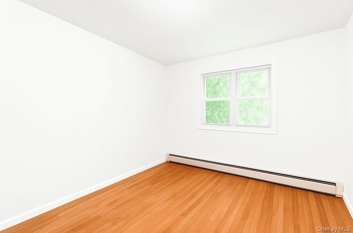 #11 photo, 279 Mary Lou Avenue, Yonkers , NY 10703