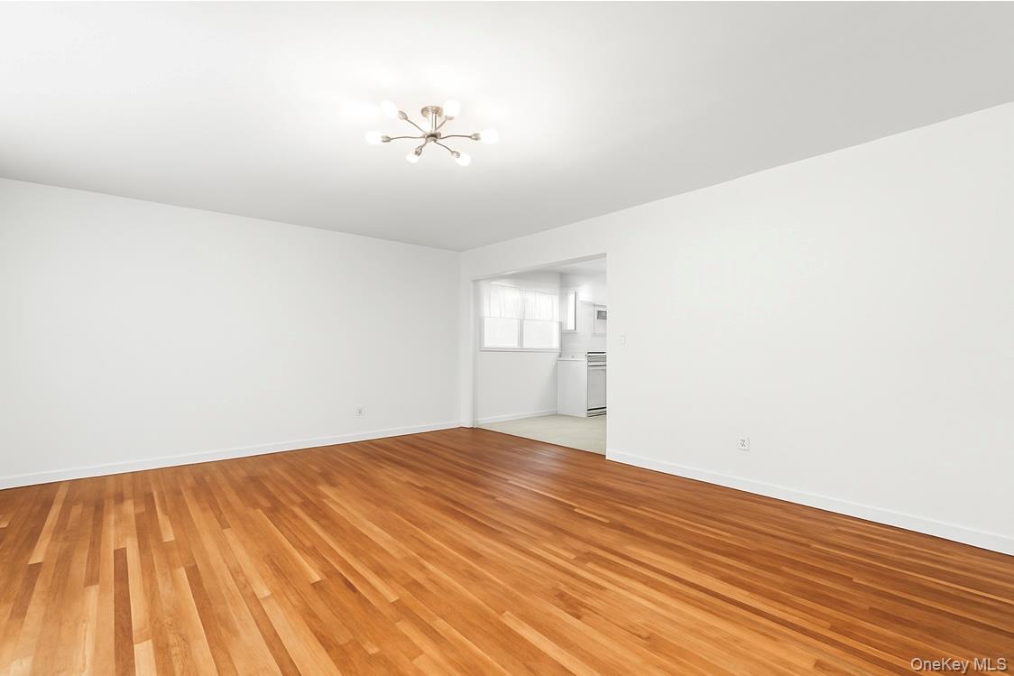 #17 photo, 279 Mary Lou Avenue, Yonkers , NY 10703