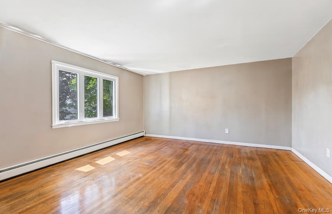 #3 photo, 279 Mary Lou Avenue, Yonkers , NY 10703