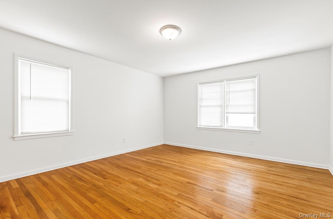 #9 photo, 279 Mary Lou Avenue, Yonkers , NY 10703