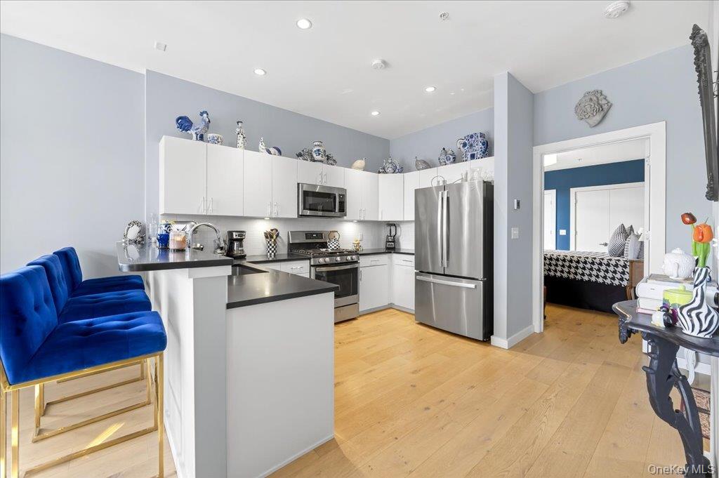 #15 photo, 249 Main Street, Beacon , NY 12508