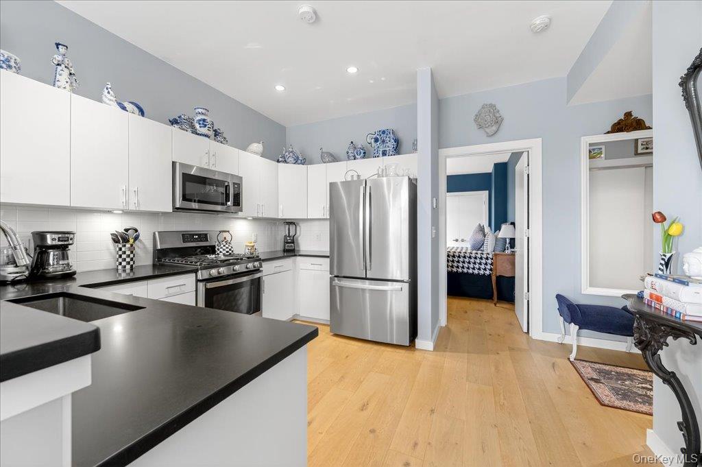 #17 photo, 249 Main Street, Beacon , NY 12508