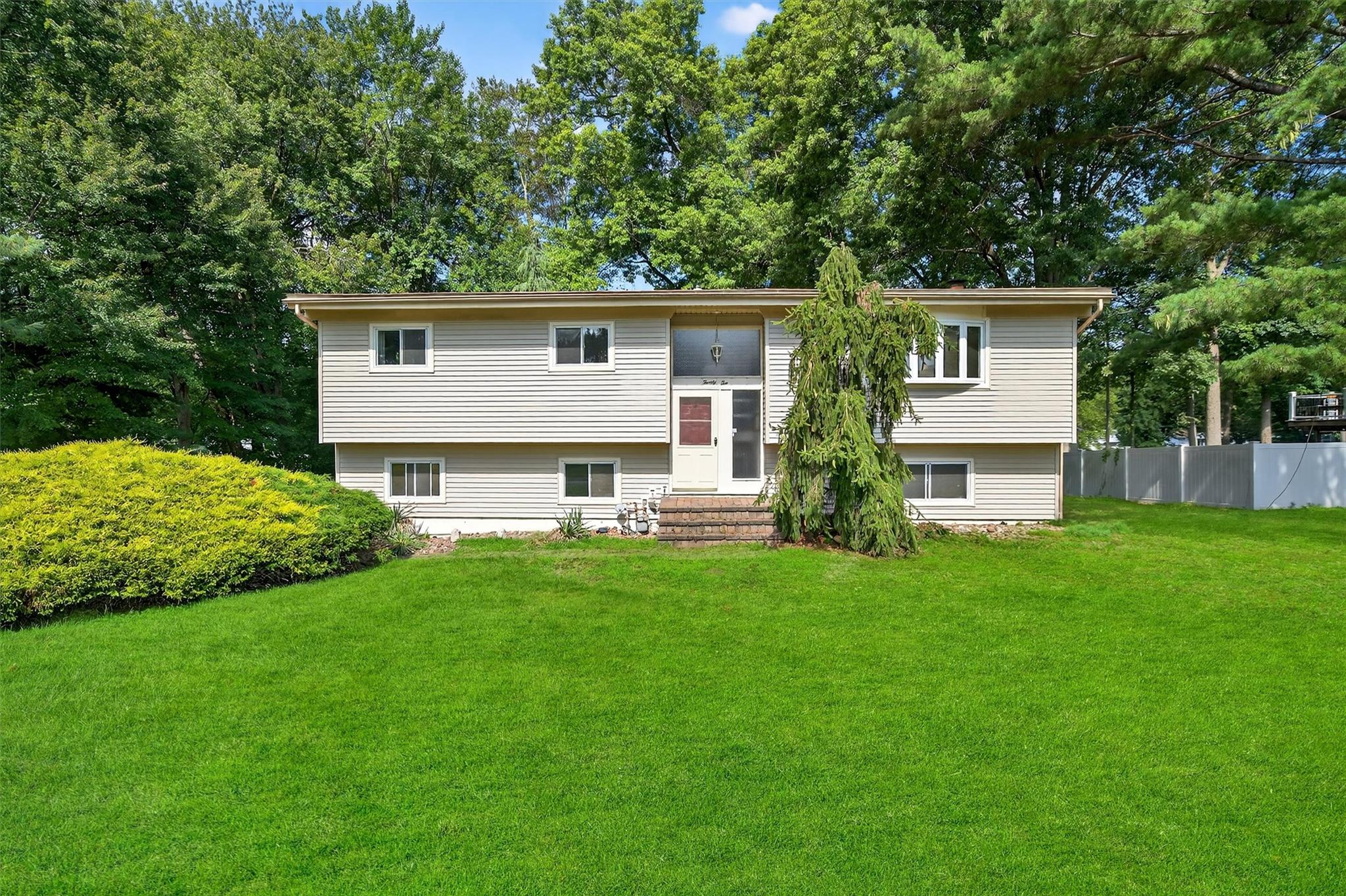 #1 photo, 22 Preakness Lane, 紐約州 New City , NY 10956