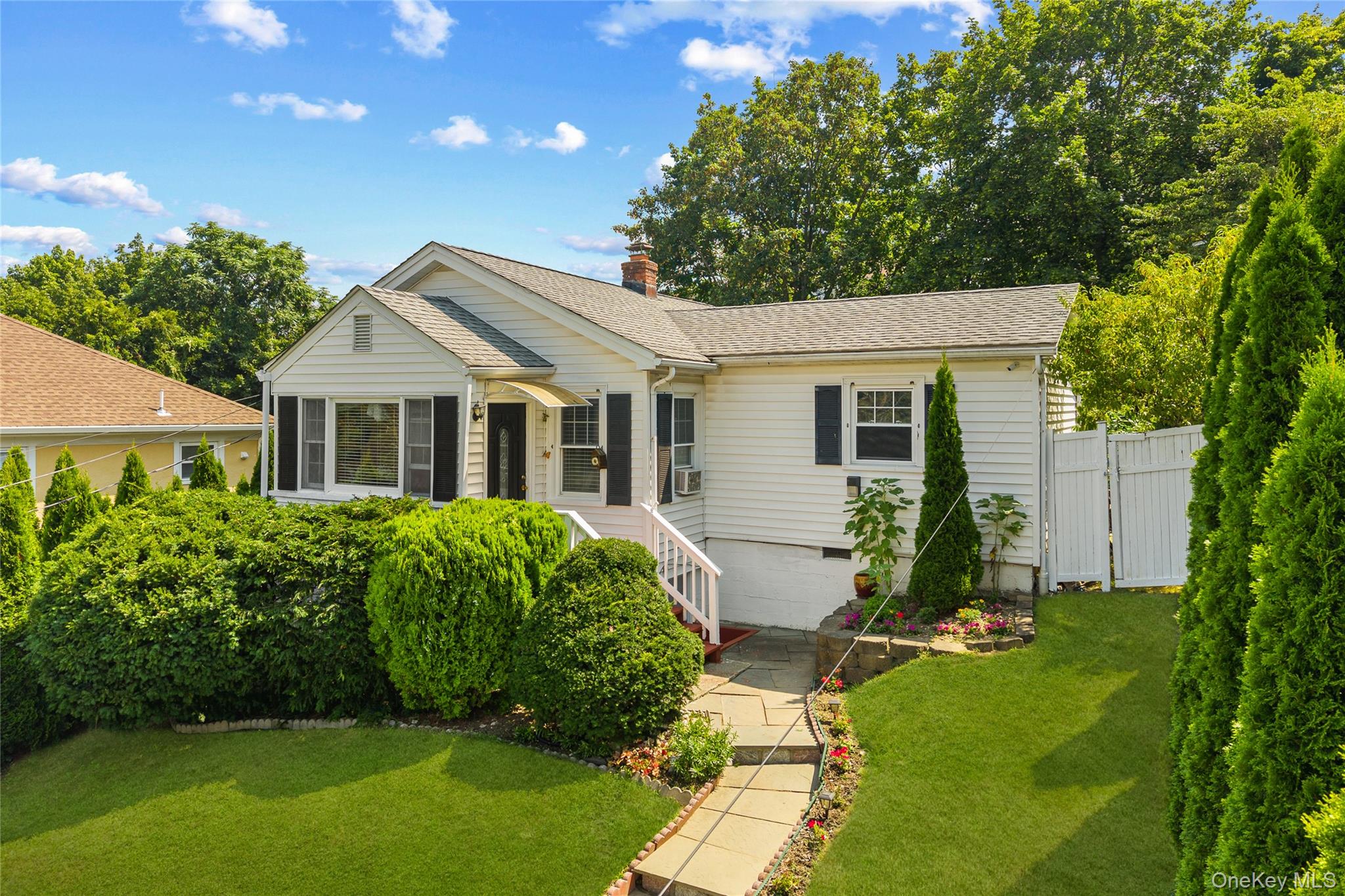 #1 photo, 7 Belleview Avenue, Ossining , NY 10562