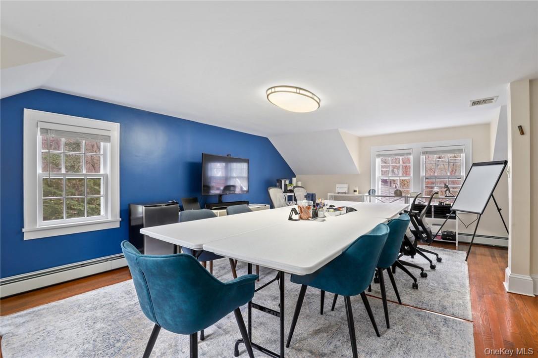 #19 photo, 26-28 Westchester Avenue, 뉴욕주 Pound Ridge , NY 10576