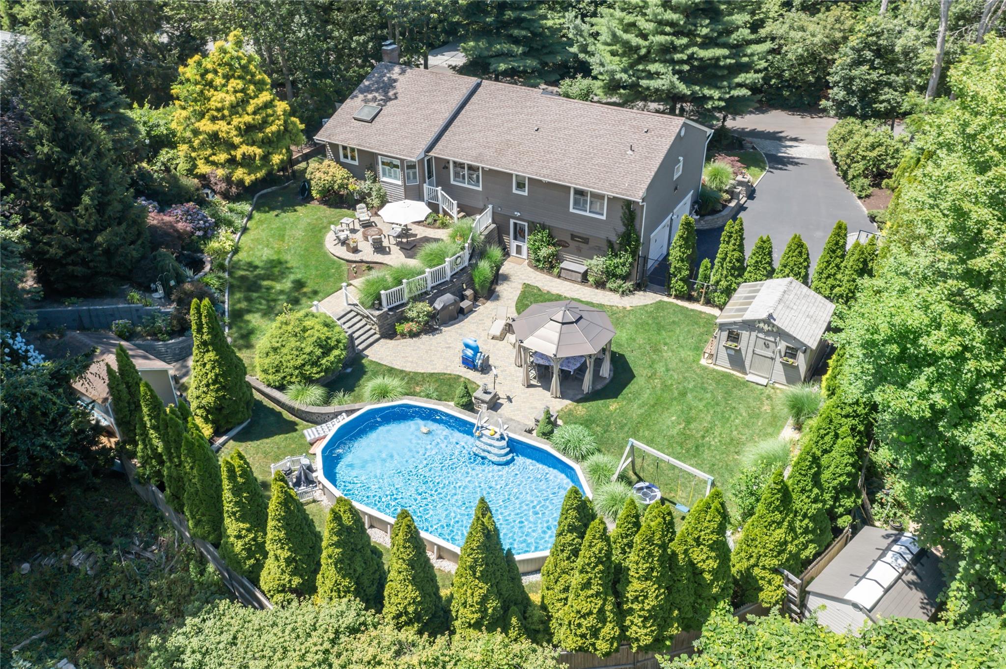 #1 photo, 4 Suffolk Down, 東長島 Shoreham , NY 11786