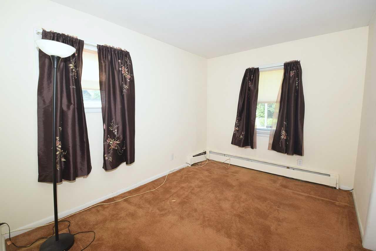 #14 photo, 169 N 25th Street, Wheatley Heights , NY 11798